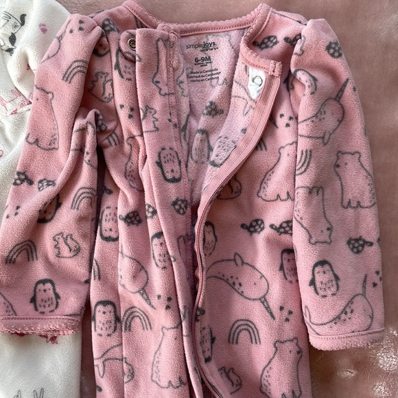 Carter’s 6-9 Month Girl Fleece Pajamas - Picture 3 of 5